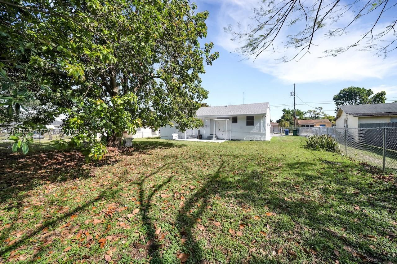 2750 NW 60th Street , Unit 2750, Miami, FL 33142 Photo