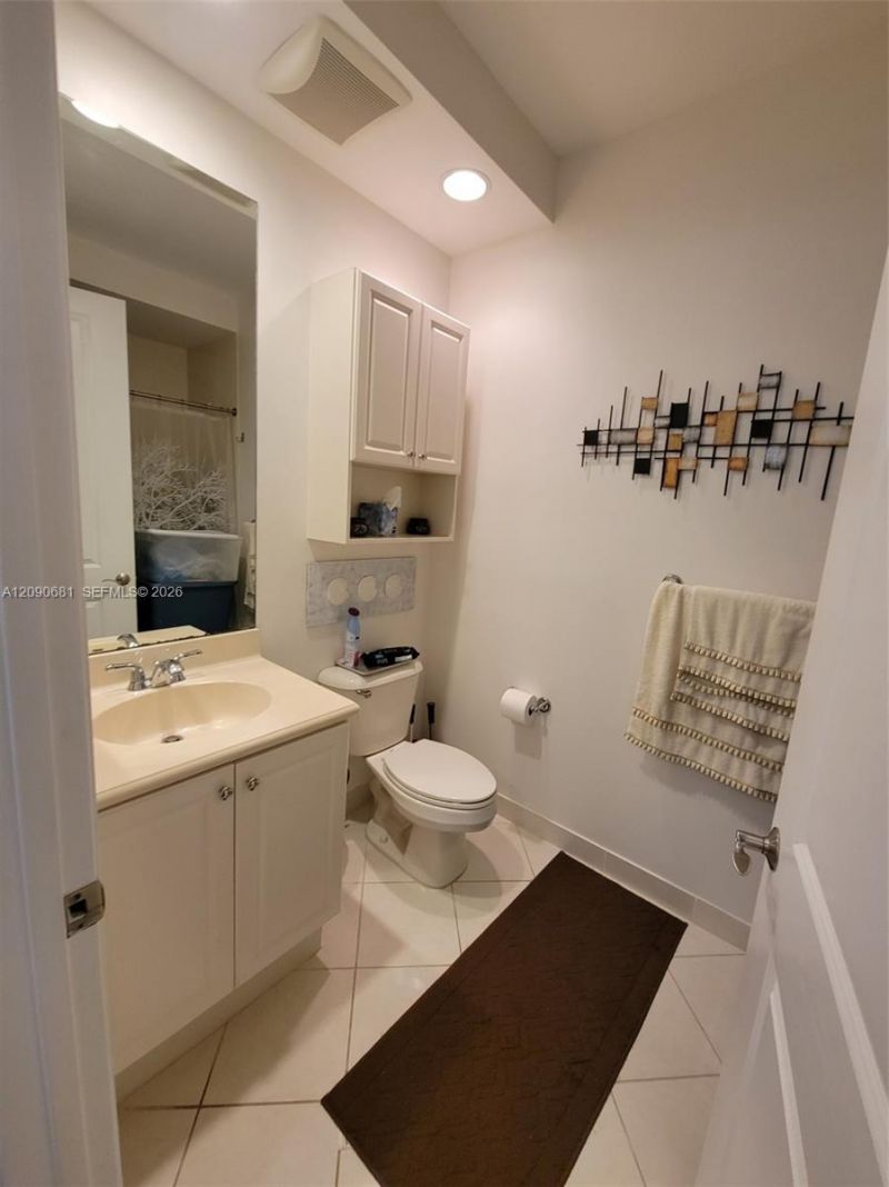 3020 NW 125th Ave, Unit 319, Sunrise, FL 33323 Photo