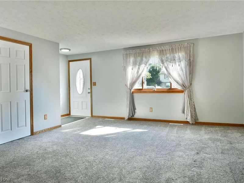 2957 Malibu Drive SW, Warren, OH 44481 Photo 15
