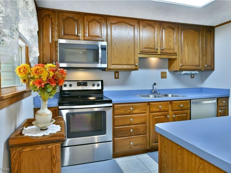 2957 Malibu Drive SW, Warren, OH 44481 Photo 19