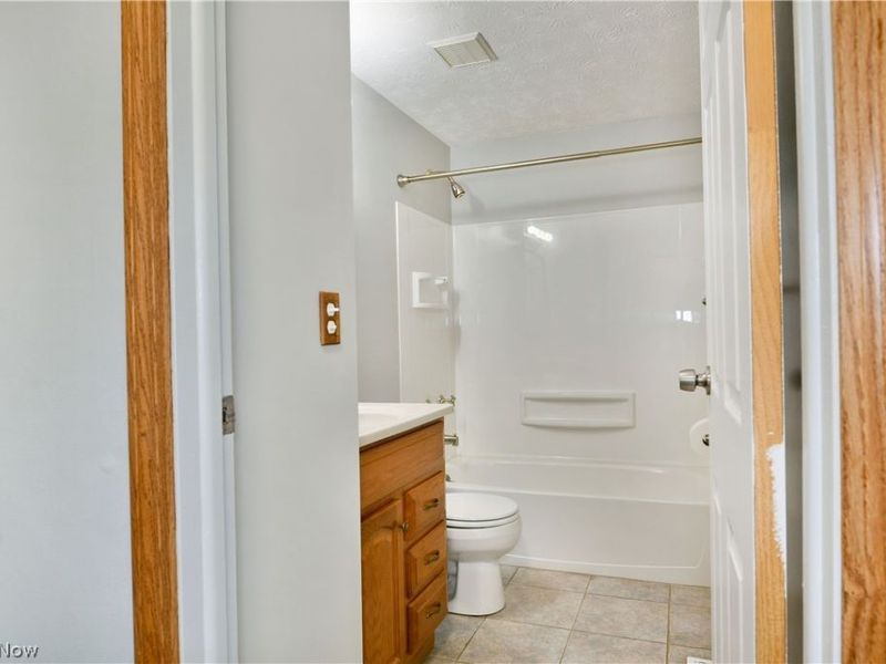2957 Malibu Drive SW, Warren, OH 44481 Photo 22