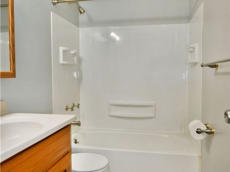 2957 Malibu Drive SW, Warren, OH 44481 Photo 23