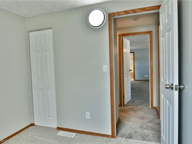 2957 Malibu Drive SW, Warren, OH 44481 Photo 26