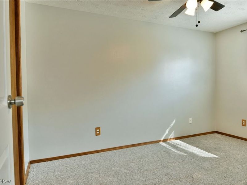 2957 Malibu Drive SW, Warren, OH 44481 Photo 27
