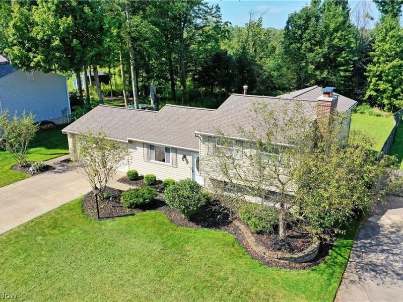 2957 Malibu Drive SW, Warren, OH 44481 Photo 3
