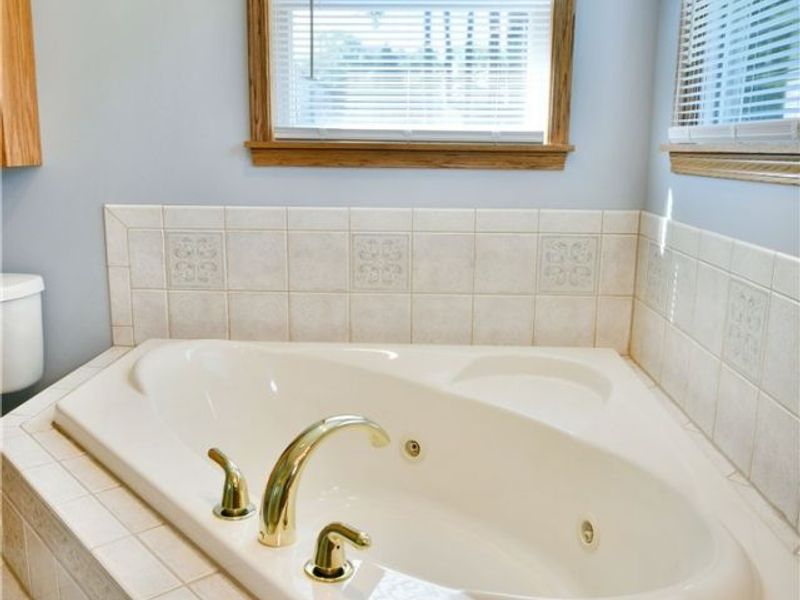 2957 Malibu Drive SW, Warren, OH 44481 Photo 38
