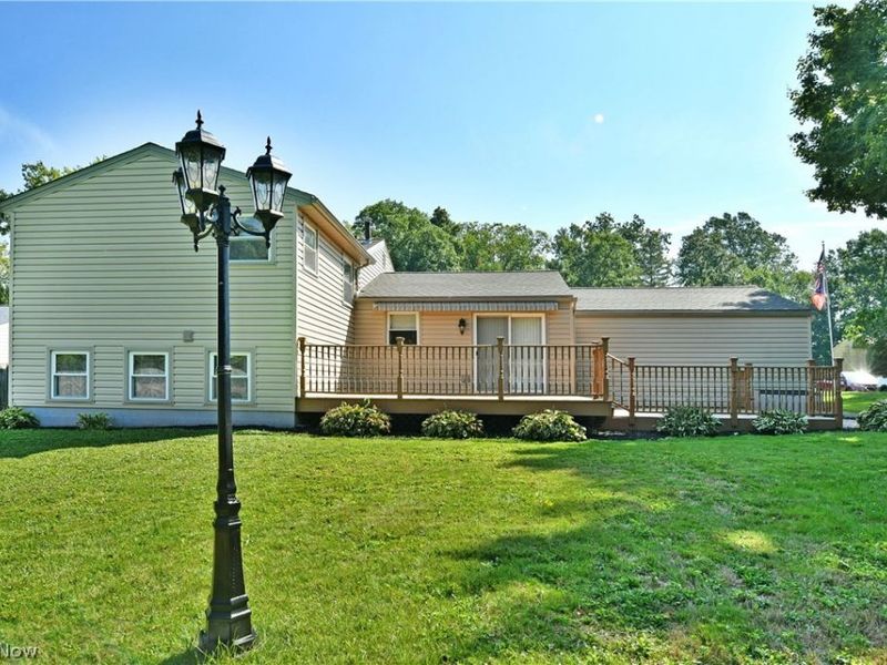 2957 Malibu Drive SW, Warren, OH 44481 Photo 4