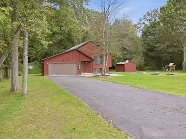 2061 Rabbit Lane , Phoenix, NY 13135