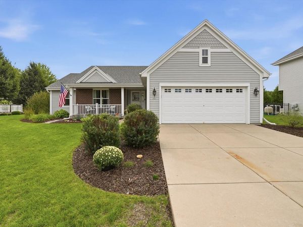751 N Sandy Ln, Elkhorn, WI 53121