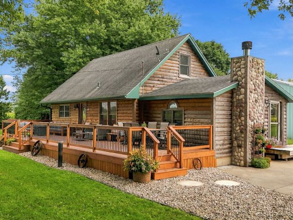 N8092 Marsh Rd, Troy, WI 53120