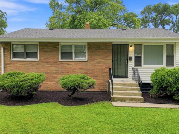 4946 Vermont Street , Gary, IN 46409