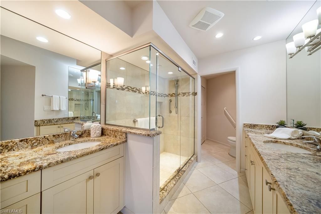 6020 Pelican Bay Blvd, Unit 404, Naples, FL 34108 Photo