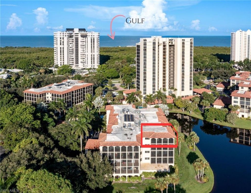 6020 Pelican Bay Blvd, Unit 404, Naples, FL 34108 Photo