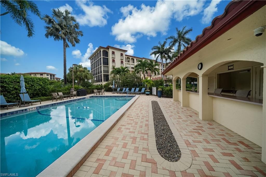 6020 Pelican Bay Blvd, Unit 404, Naples, FL 34108 Photo