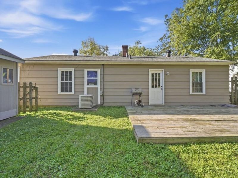 1062 Garnoa Drive, Springfield Township, OH 45231 Photo 28