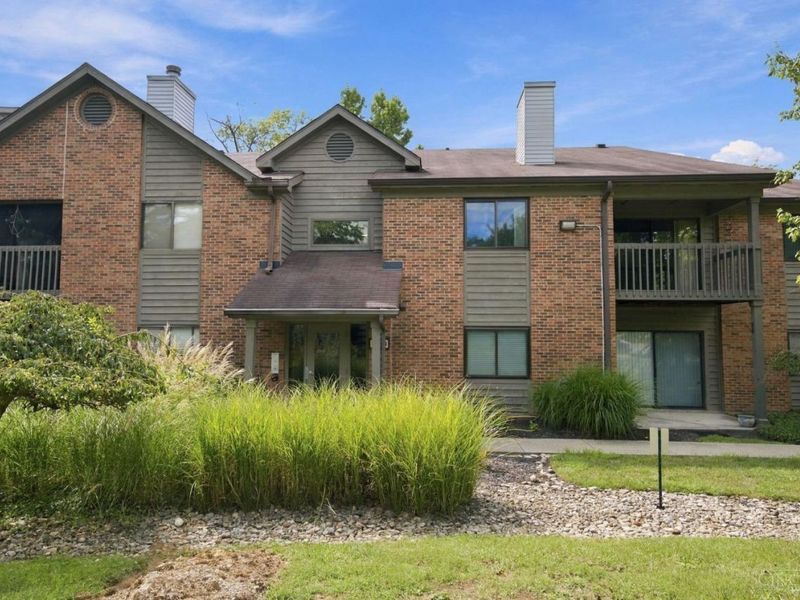 7633 Montgomery Road, Unit 7, Sycamore Township, OH 45236 Photo 1