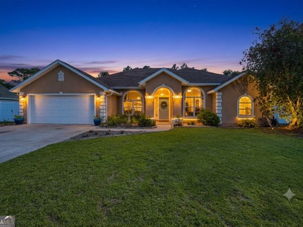 348 Deerwood Village Drive, Woodbine, GA 31569