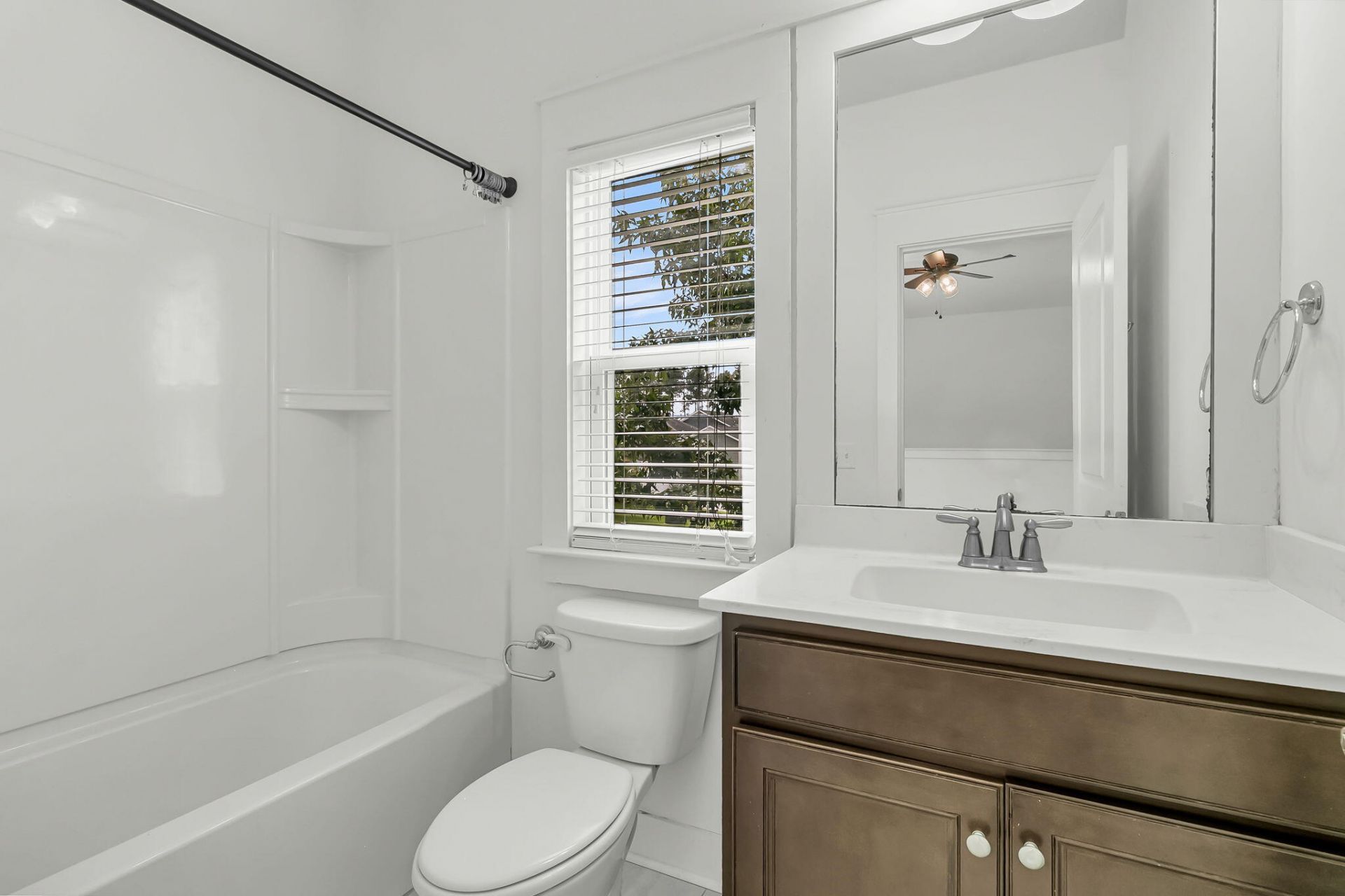 229 Ribbon Road Photo 19