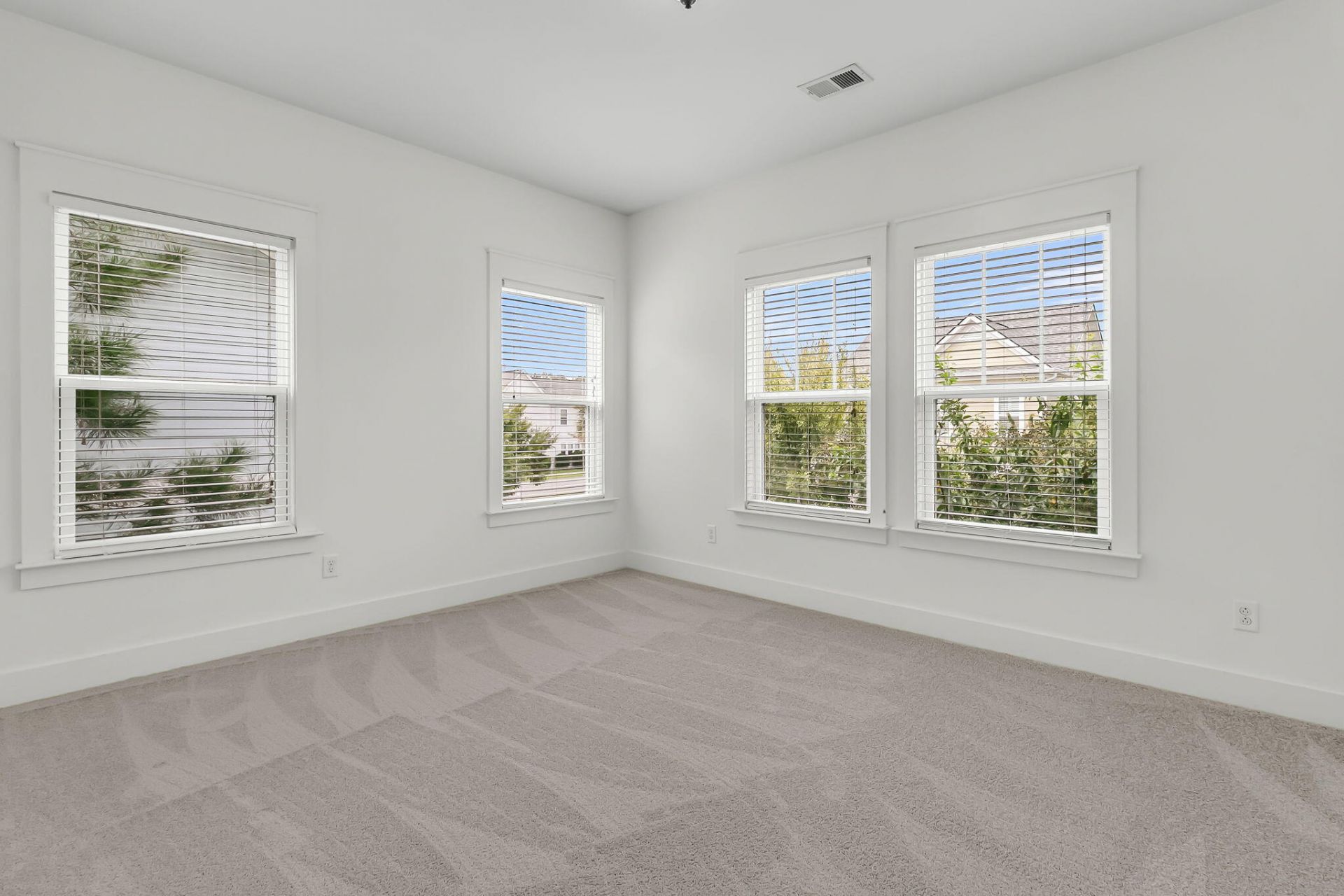 229 Ribbon Road Photo 33