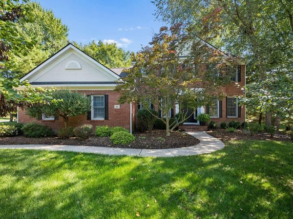 96 Cressingham Lane, Powell, OH 43065