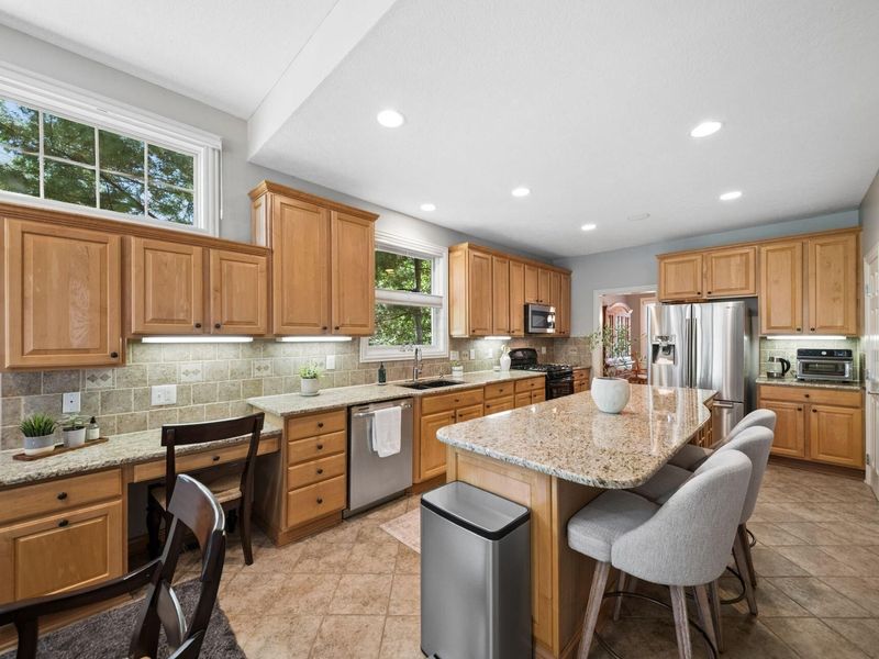 96 Cressingham Lane, Powell, OH 43065 Photo 15