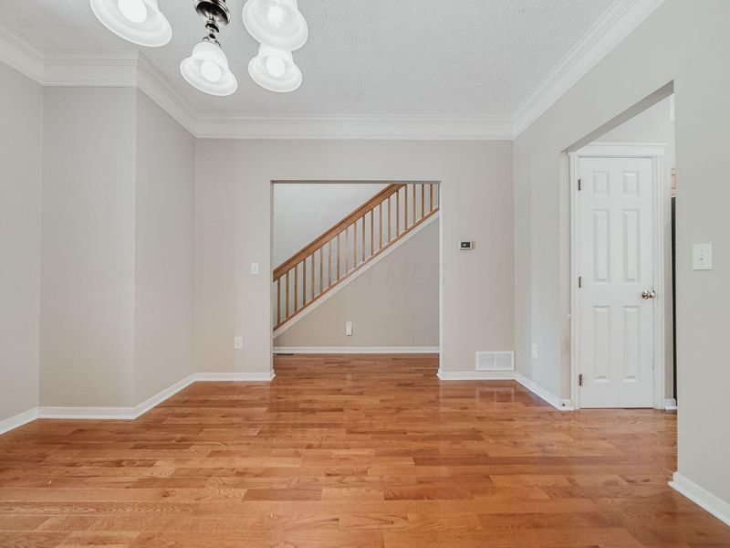 4294 Greensbury Drive, New Albany, OH 43054 Photo 11