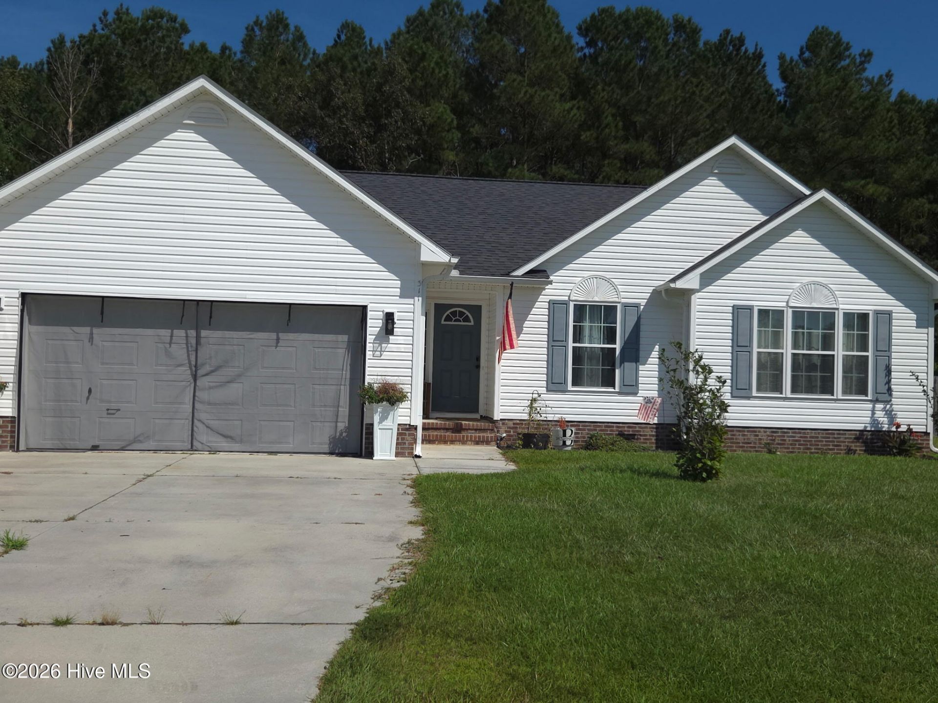 311 Springcreek Court , Hubert, NC 28539 Main Photo