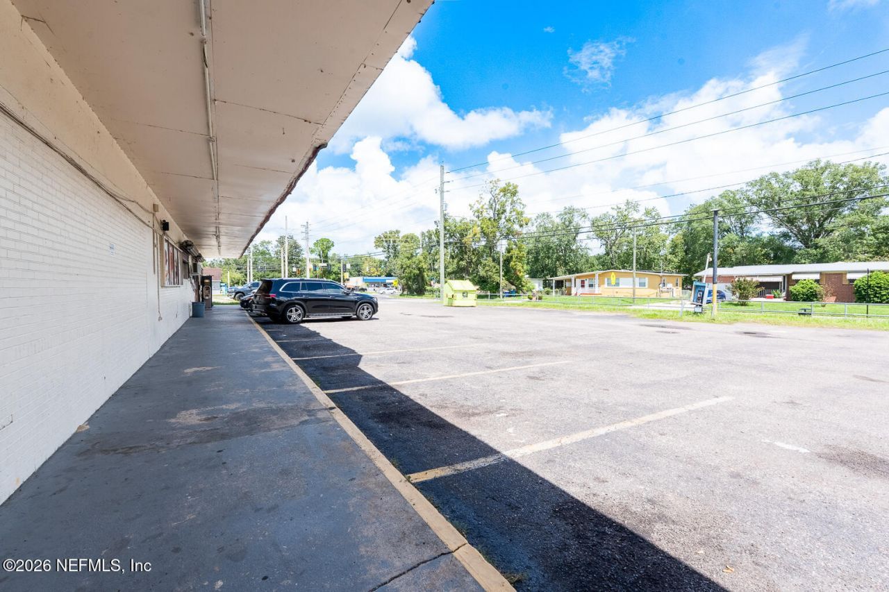 5428 Cleveland Road, Jacksonville, FL 32209 Photo