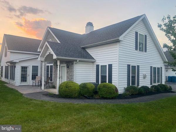 2176 BAYBERRY LANE , YORK, PA 17403