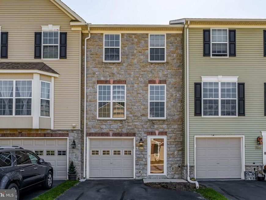 296 Red Cedar Lane , Marietta, PA 17547 Main Photo
