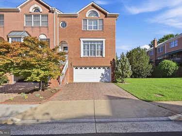 8143 MADRILLON COURT , VIENNA, VA 22182