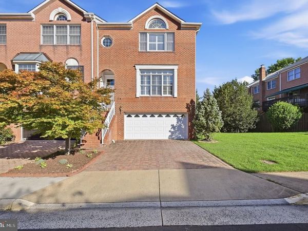 8143 MADRILLON COURT , VIENNA, VA 22182