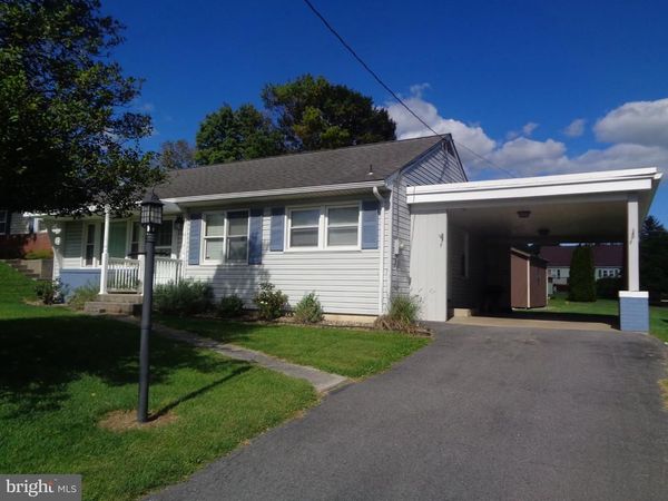 209 GREENWOOD AVENUE, YEAGERTOWN, PA 17099