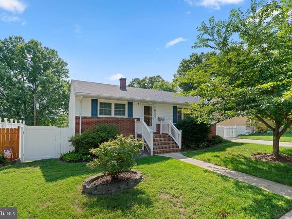 1106 BEALL PLACE , LAUREL, MD 20707