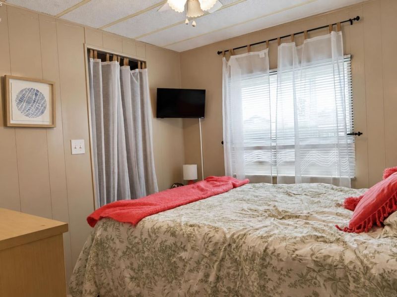 8175 E Northshore Boulevard, Unit 8, Marblehead, OH 43440 Photo 11
