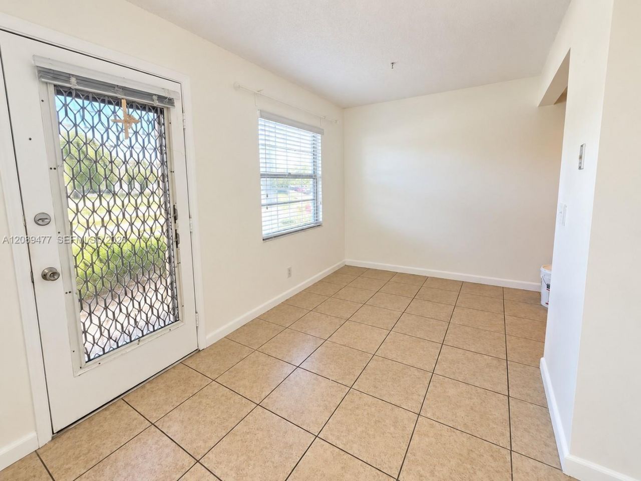 300 SW 134th Way , Unit 105E, Pembroke Pines, FL 33027 Photo