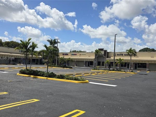 17560 NW 27 AV , Unit 111, Miami Gardens, FL 33056