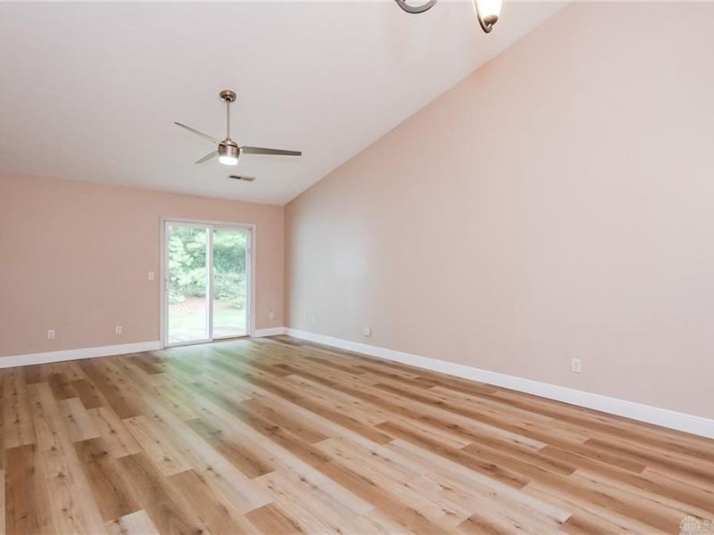 4071 Vitek Drive, Huber Heights, OH 45424 Photo 11