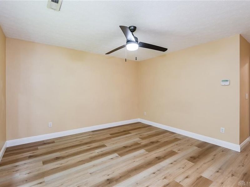 4071 Vitek Drive, Huber Heights, OH 45424 Photo 18