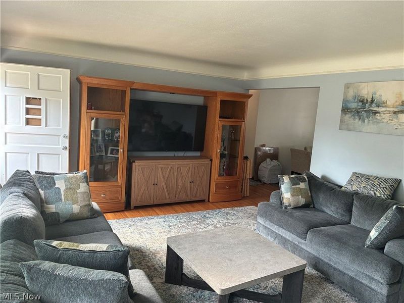 7270 Glenn Oval Drive, Parma, OH 44130 Photo 19