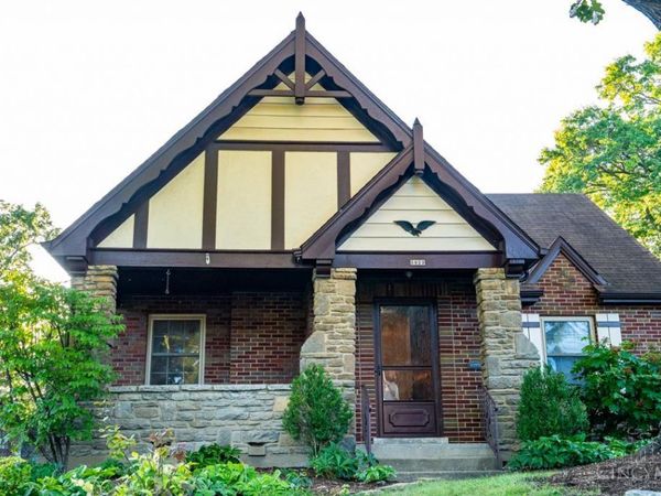 5923 Beacraft Avenue, Cincinnati, OH 45213