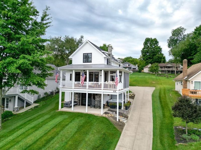 416 Lakeview Heights Drive , Howard, OH 43028 Photo 3