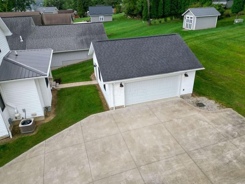 416 Lakeview Heights Drive , Howard, OH 43028 Photo 4