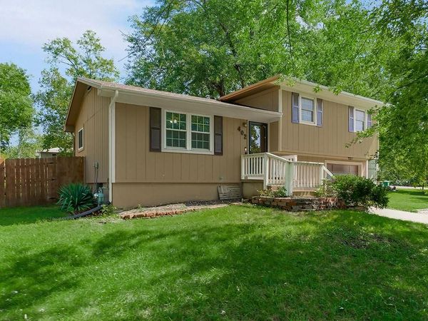 402 N Harrison Street, Spring Hill, KS 66083