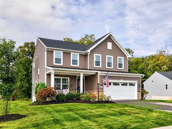 251 Longleaf Lane, Walworth, NY 14568