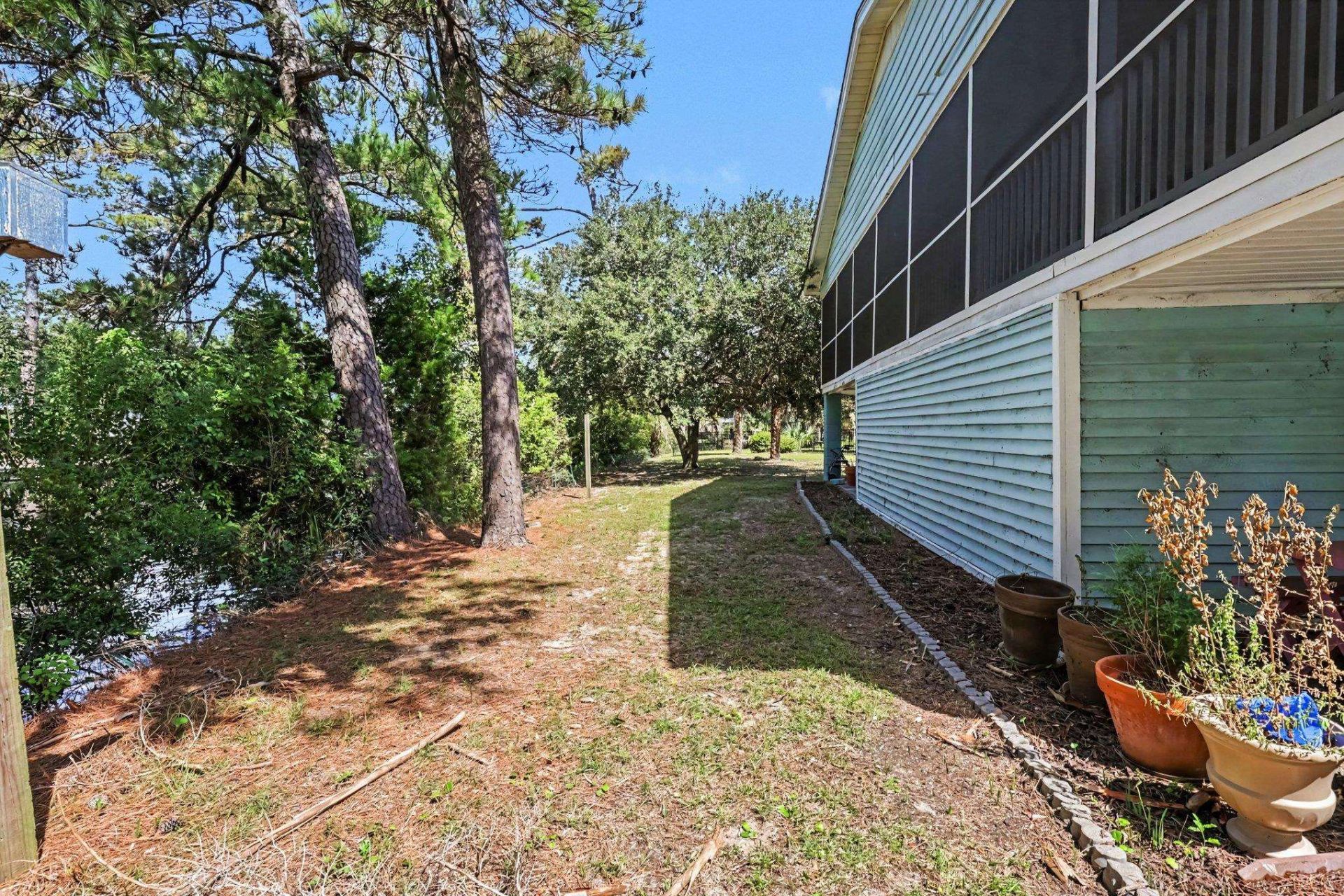116 Lake Ct. Photo 36