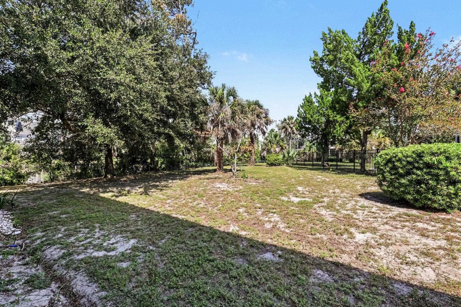 116 Lake Ct. Photo 38