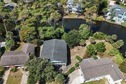 116 Lake Ct. photo 4