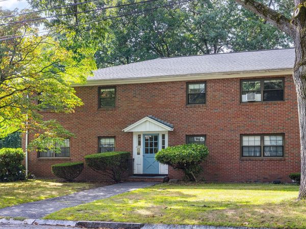 72 Renwick Rd, Unit B, Wakefield, MA 01880