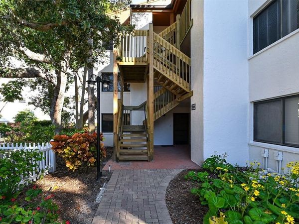 1900 COVE II PLACE, Unit 122, SARASOTA, FL 34242